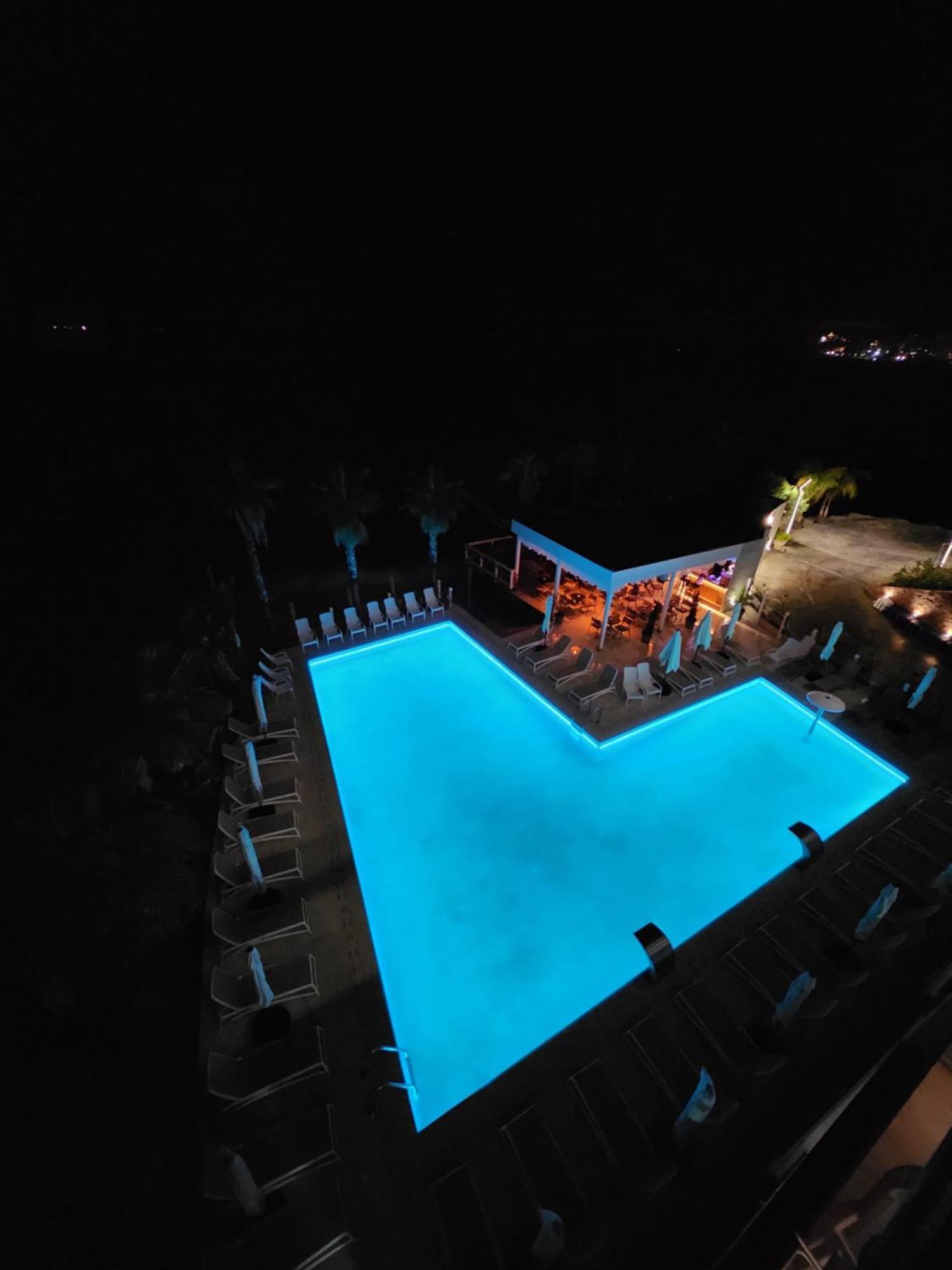 Joelle Premium Hotel Sarandë 외부 사진