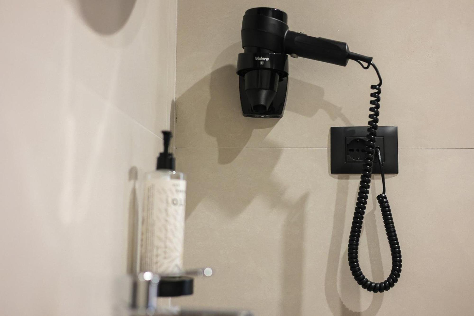 Joelle Premium Hotel Sarandë 외부 사진